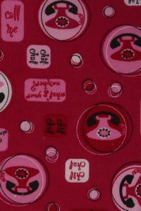 Tela con teléfonos vintage sobre fondo rosa